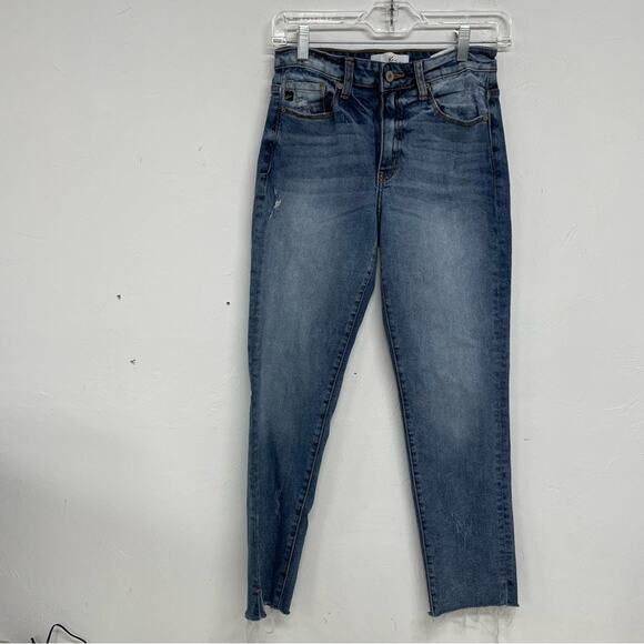 Kancan Medium Wash Raw Hem Lightly Distressed Skinny Jeans Womens 25 Zip Fly - Picture 1 of 11